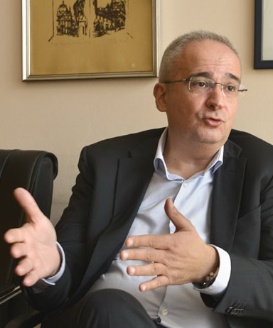Prof. Dr. Petar Uskoković